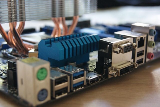 motherboard-974523_640